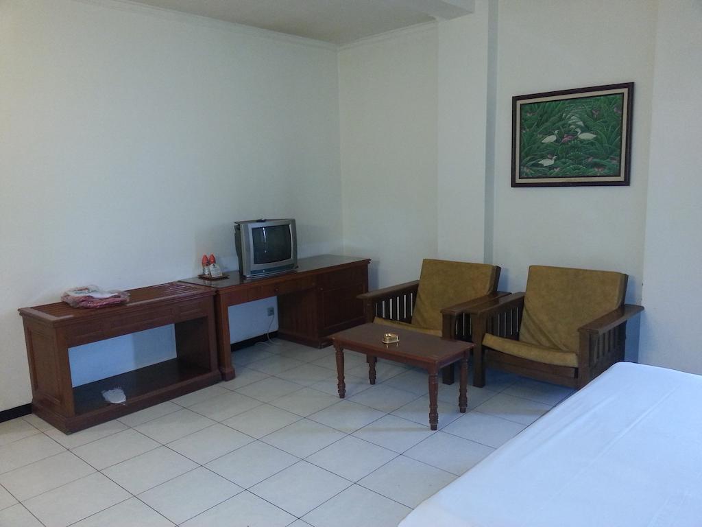 Hotel Fortuna Сурабая Екстер'єр фото